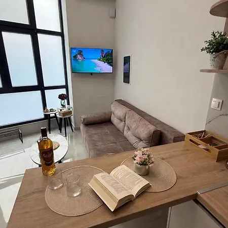 Estia Loft Apartment